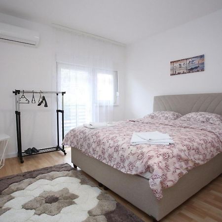 Apartments Daris Мостар Екстериор снимка