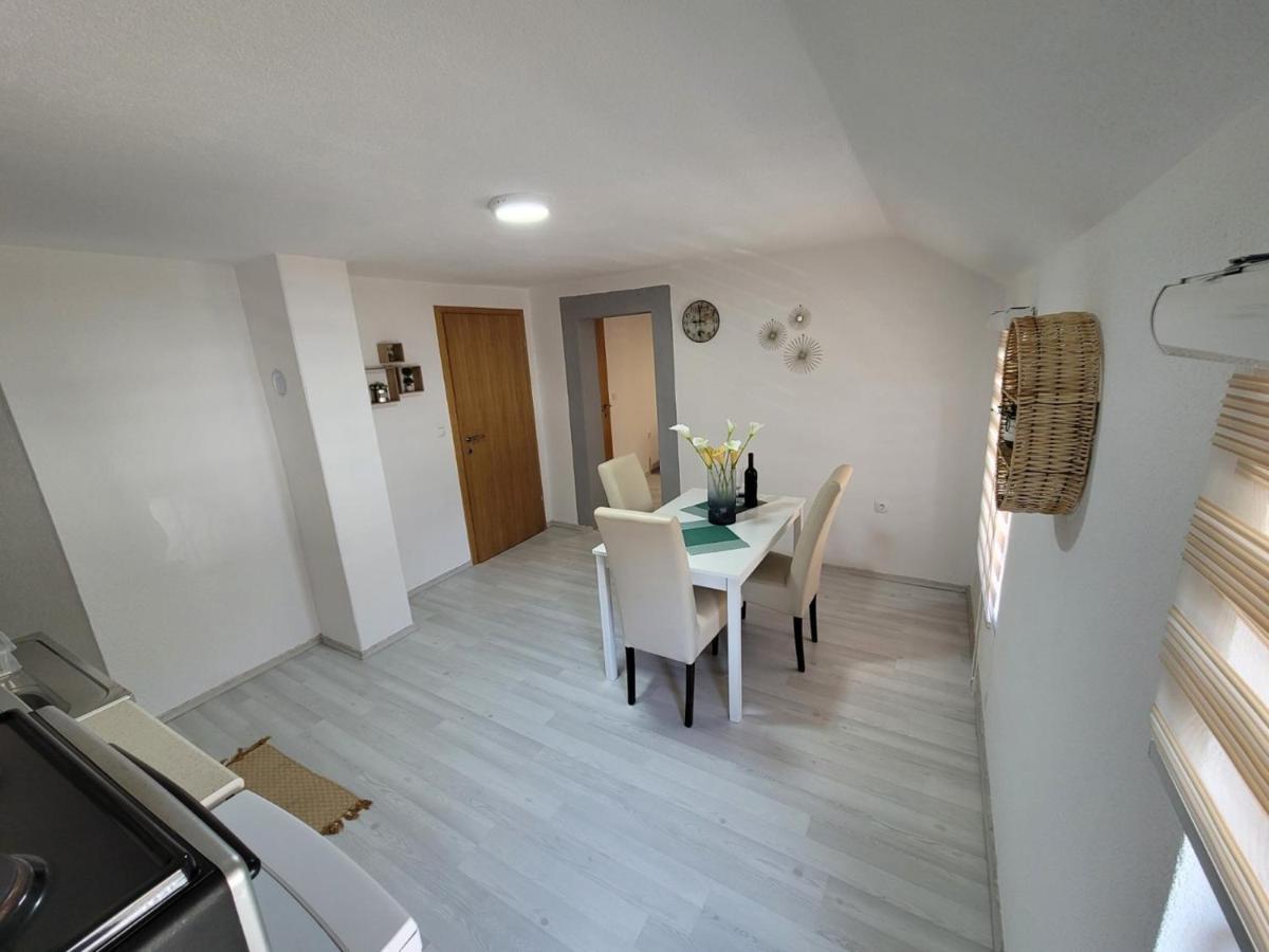 Apartments Daris Мостар Екстериор снимка