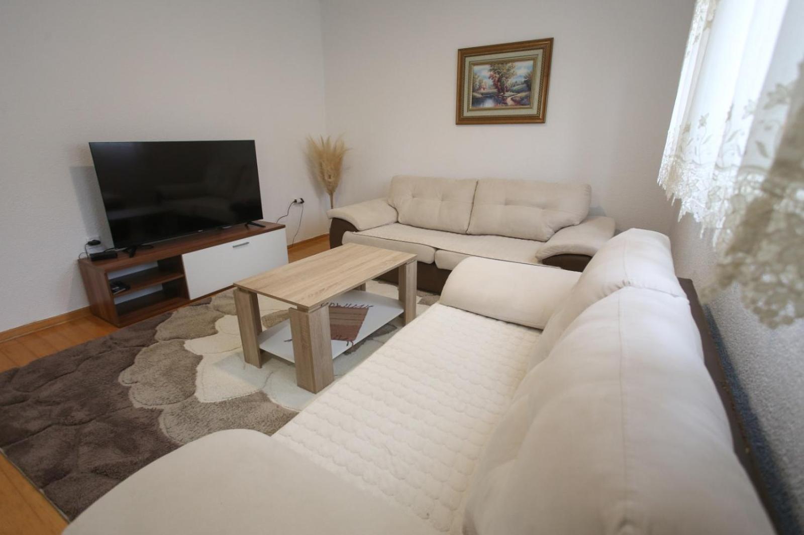 Apartments Daris Мостар Екстериор снимка
