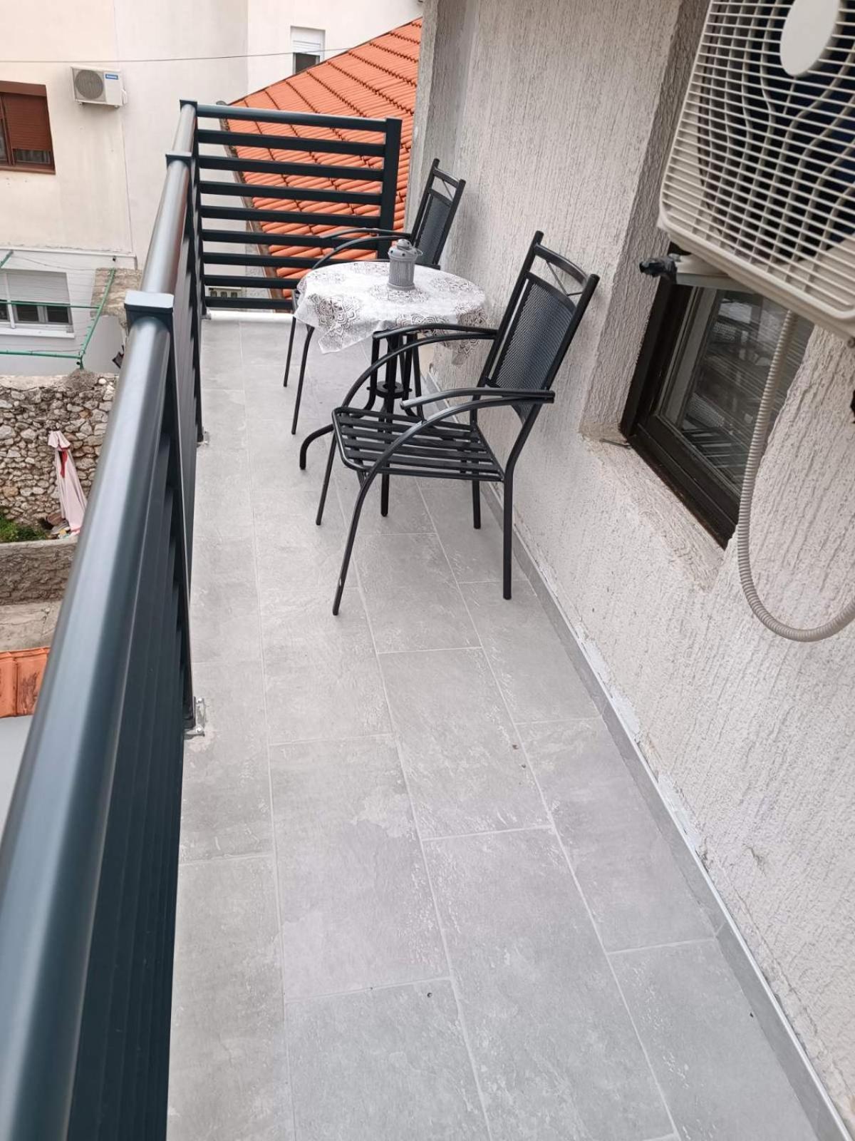 Apartments Daris Мостар Екстериор снимка