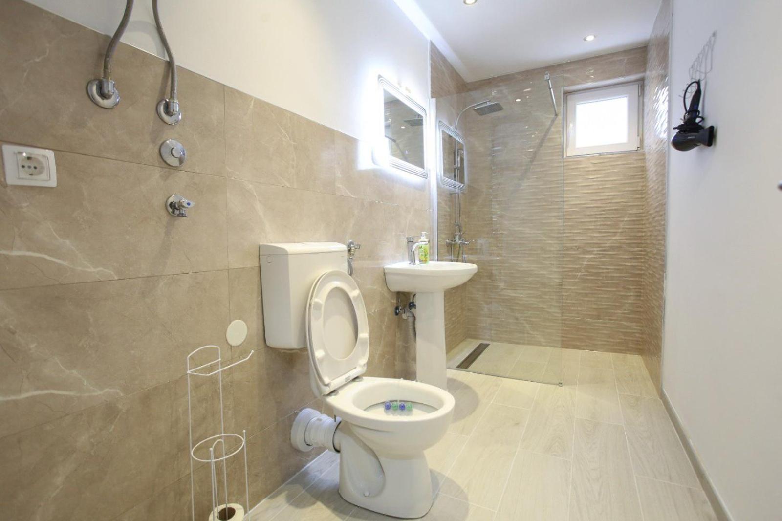 Apartments Daris Мостар Екстериор снимка