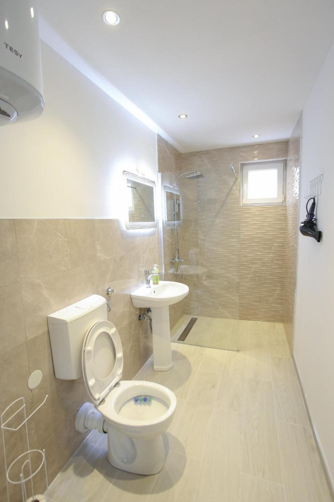 Apartments Daris Мостар Екстериор снимка