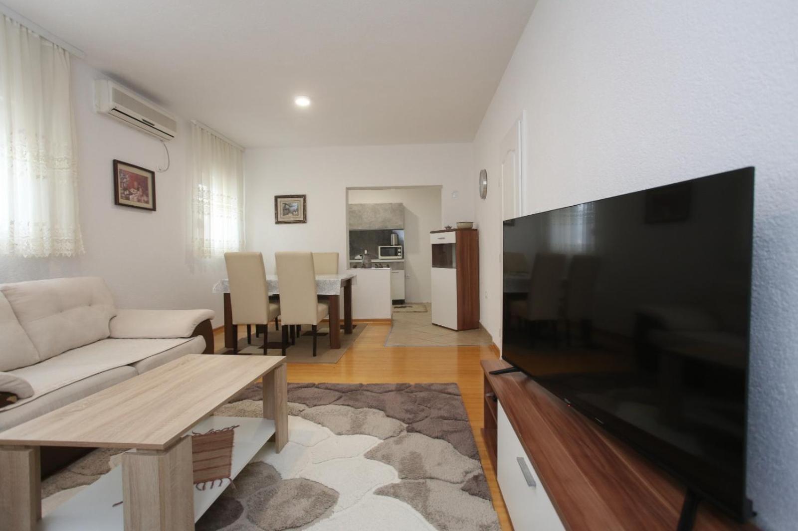 Apartments Daris Мостар Екстериор снимка